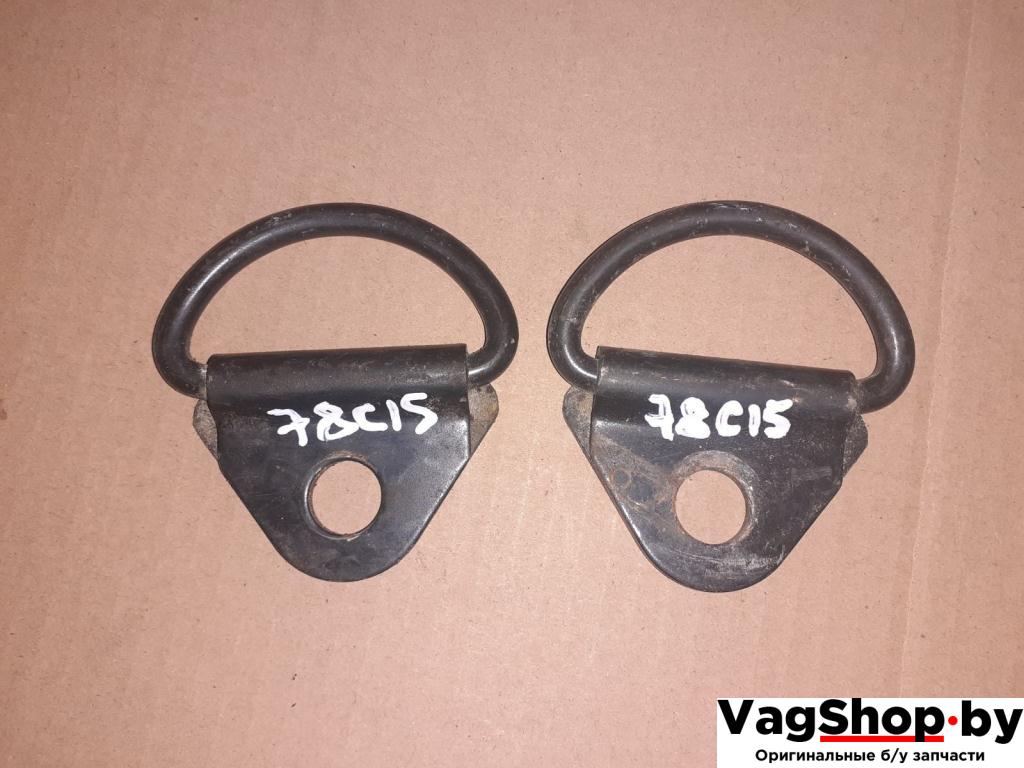 кронштейн (крепление) Volkswagen Transporter T5 2005, 2.5 л., TDi, AXD, дизель, МКПП, белый, передний привод, 7H0801984 - фото №1