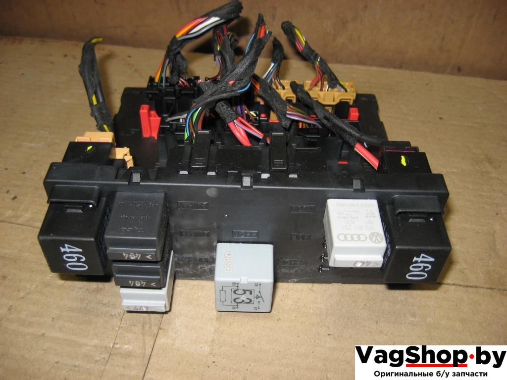 Блок управления BCM (Body Control Module) Volkswagen Passat B6 2008, 1.8 л., TSI, BZB, бензин, МКПП, серый, универсал, передний привод, 3C0937049A - фото №1