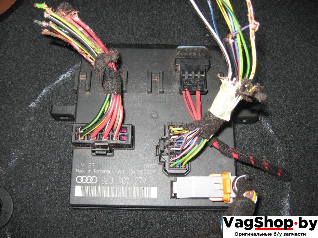 Блок управления BCM (Body Control Module) Audi A4 B7 2006, 2.0 л., TDi, BPW, дизель, МКПП, черный, универсал, передний привод, 8E0907279N - фото №1
