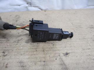 выключатель концевой (концевик) Volkswagen Sharan 1 поколение [рестайлинг] 2001, 1.9 л., TDi, AUY, дизель, МКПП, зеленый, минивэн, передний привод, 1J0945511A