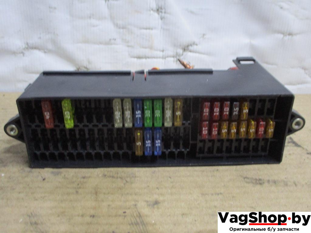блок предохранителей Volkswagen Golf Plus 1 поколение 2005, 1.9 л., TDi, BKC, дизель, МКПП, серый, хетчбэк 5 дв., передний привод, 1T1937615A - фото №1