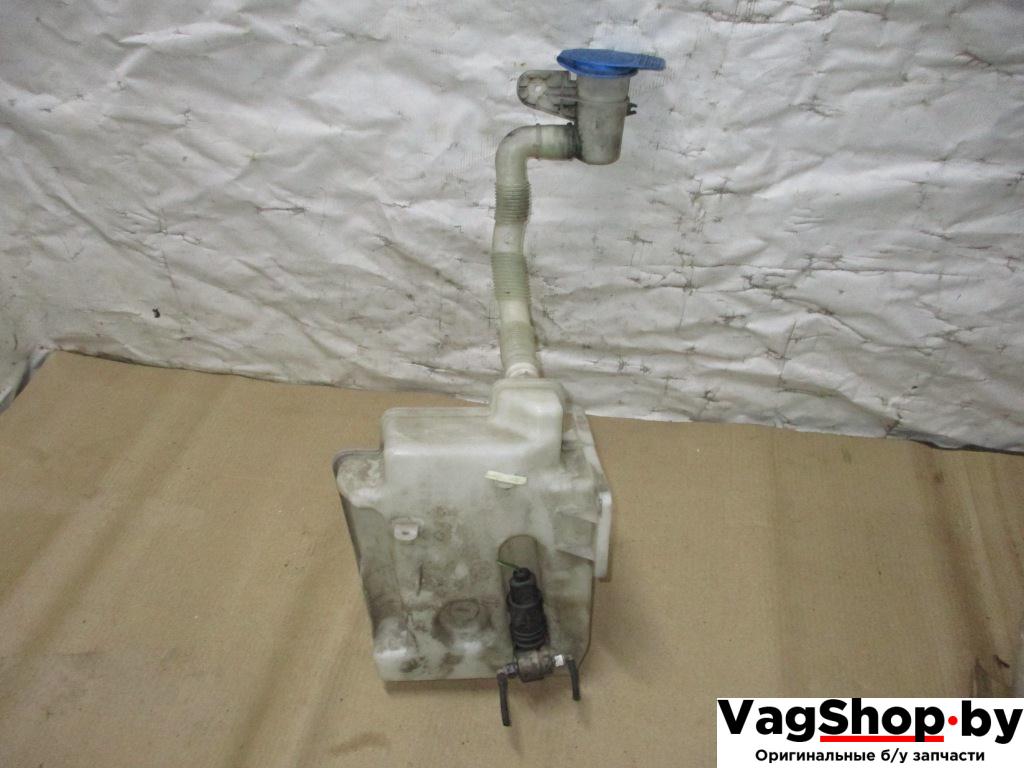 бачок омывателя Volkswagen Golf Plus 1 поколение 2005, 1.9 л., TDi, BKC, дизель, МКПП, серый, хетчбэк 5 дв., передний привод, 1K0955453Q, 1K0955453R, 1K0955453S - фото №1