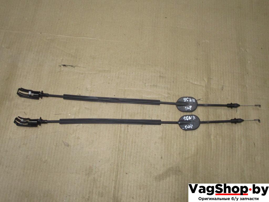 трос двери Volkswagen Golf Plus 1 поколение 2005, 1.9 л., TDi, BKC, дизель, МКПП, серый, хетчбэк 5 дв., передний привод, 5M0837085A - фото №1