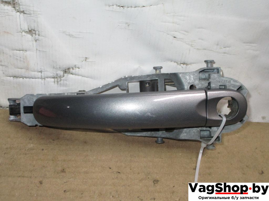 ручка наружная передняя левая Volkswagen Golf Plus 1 поколение 2005, 1.9 л., TDi, BKC, дизель, МКПП, серый, хетчбэк 5 дв., передний привод - фото №1