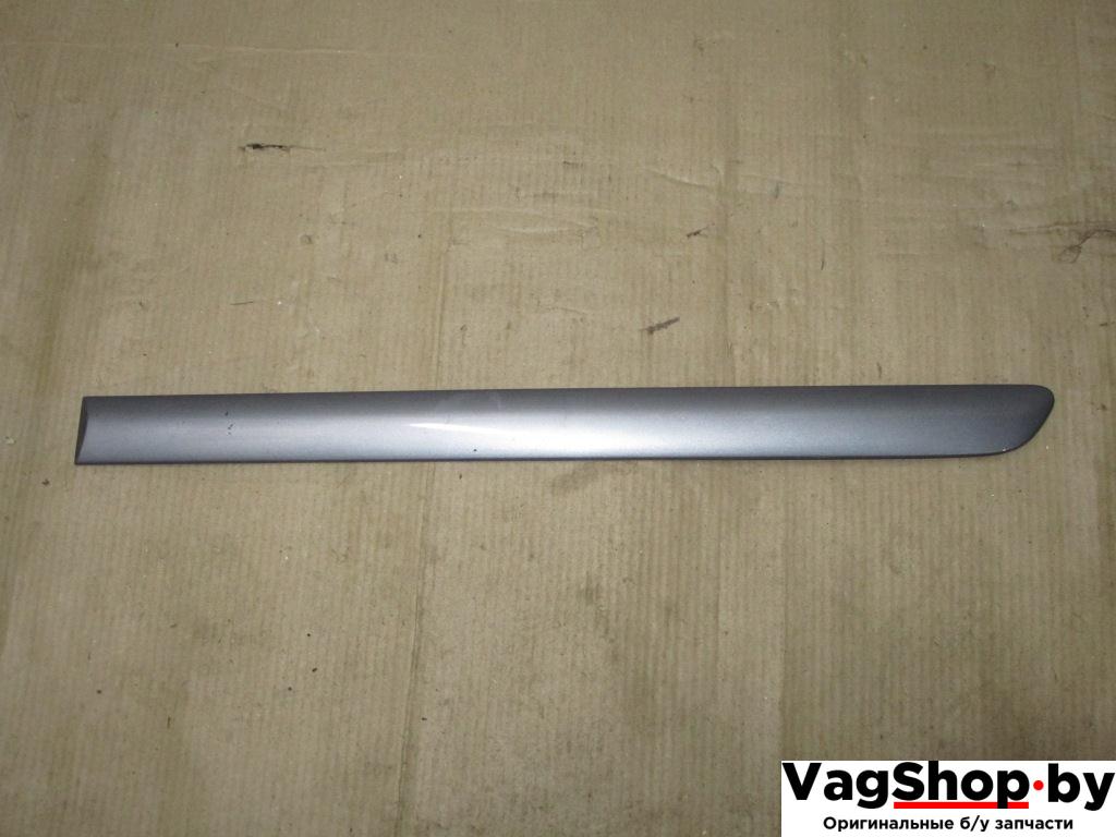 молдинг двери задней левой Volkswagen Golf Plus 1 поколение 2005, 1.9 л., TDi, BKC, дизель, МКПП, серый, хетчбэк 5 дв., передний привод, 1K4853753A - фото №1