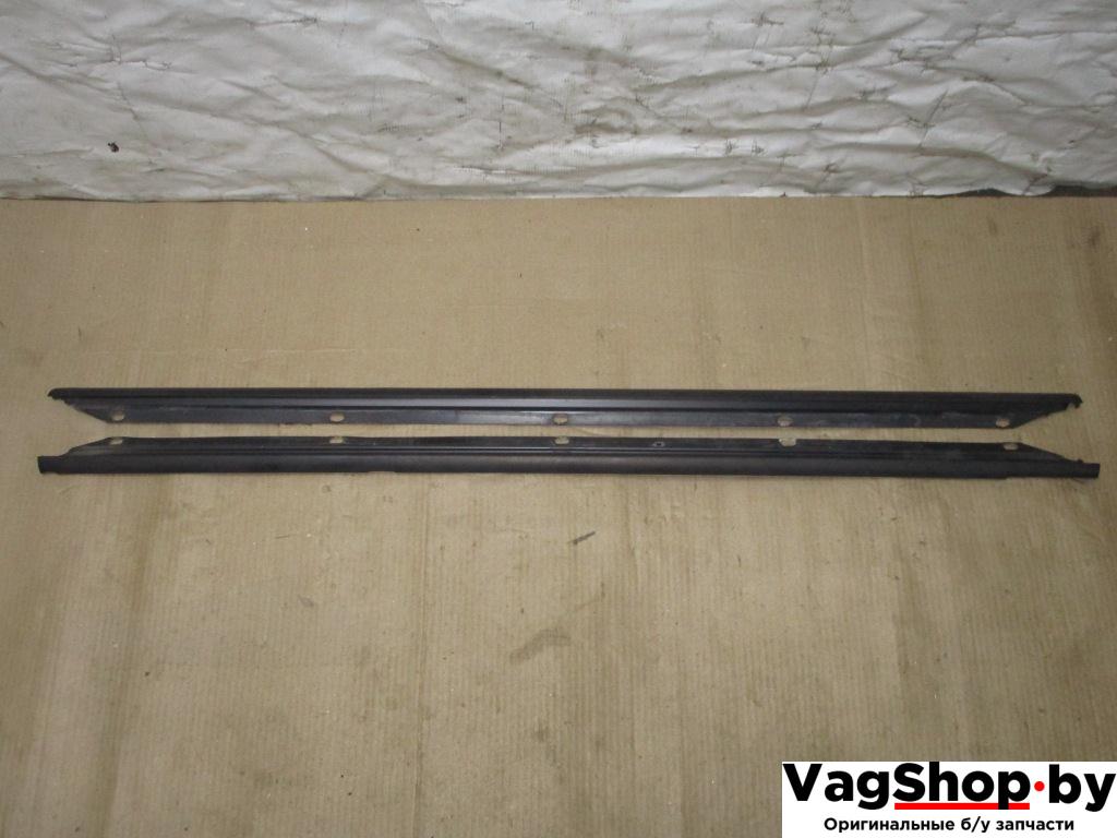 уплотнитель Volkswagen Golf Plus 1 поколение 2005, 1.9 л., TDi, BKC, дизель, МКПП, серый, хетчбэк 5 дв., передний привод, 5M0839477 - фото №1