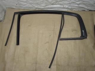 направляющая стекла Volkswagen Golf Plus 1 поколение 2005, 1.9 л., TDi, BKC, дизель, МКПП, серый, хетчбэк 5 дв., передний привод