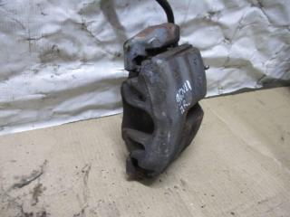 суппорт передний правый Volkswagen Golf Plus 1 поколение 2005, 1.9 л., TDi, BKC, дизель, МКПП, серый, хетчбэк 5 дв., передний привод