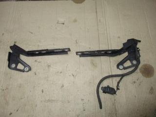 петля капота Audi Q7 4L 2007, 3.0 л., TDi, BUN, дизель, АКПП, черный, внедорожник 5 дв., полный привод, 4L0823301, 4L0823302