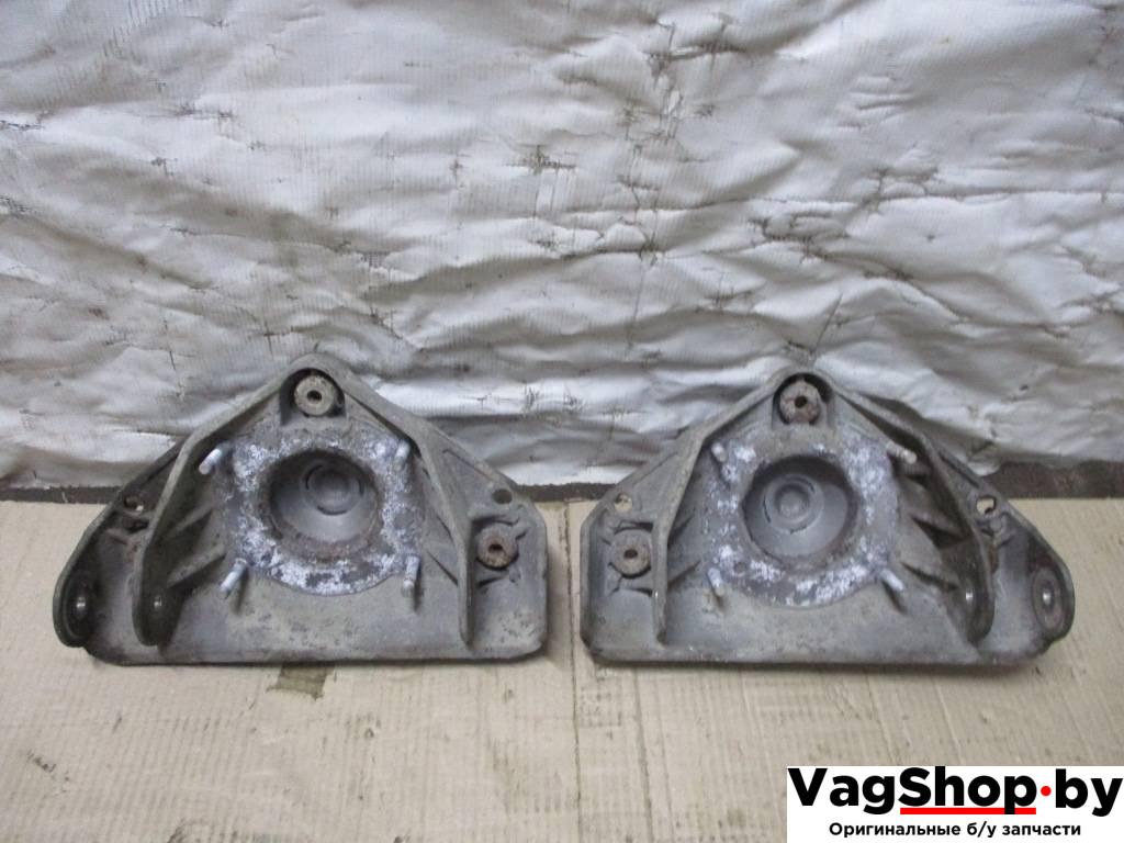 опора амортизатора верхняя (чашка) Audi Q7 4L 2007, 3.0 л., TDi, BUN, дизель, АКПП, черный, внедорожник 5 дв., полный привод, 7L0412391D - фото №1