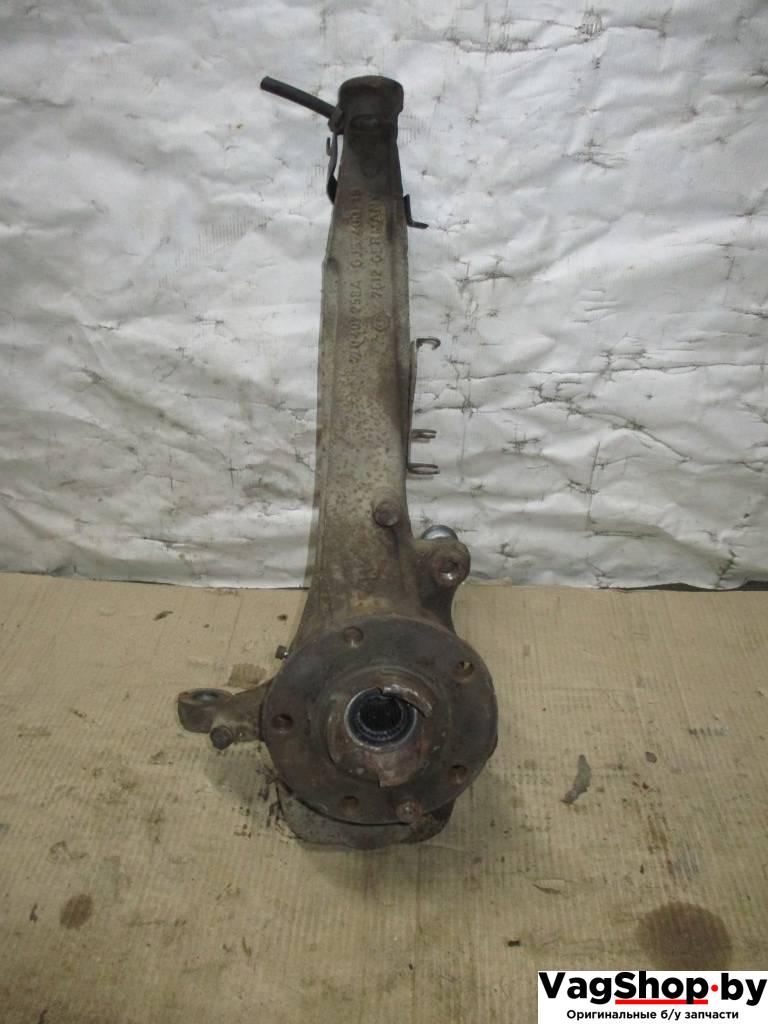 кулак поворотный правый Audi Q7 4L 2007, 3.0 л., TDi, BUN, дизель, АКПП, черный, внедорожник 5 дв., полный привод, 7L0407258A - фото №1