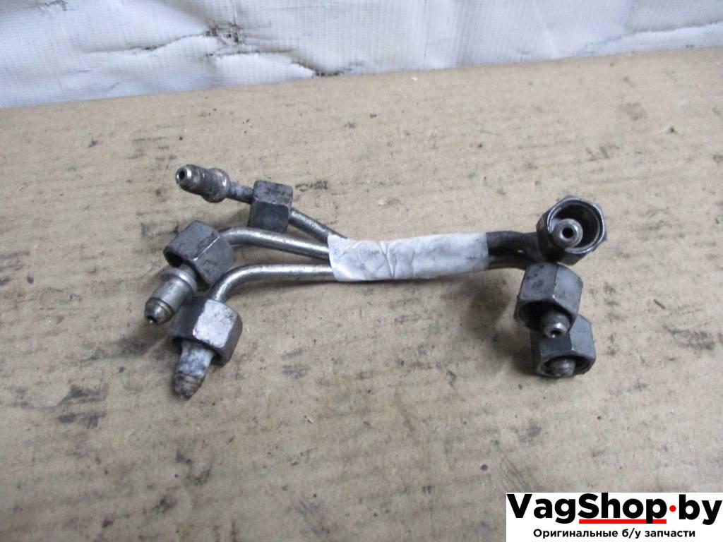 трубка топливная Audi Q7 4L 2007, 3.0 л., TDi, BUN, дизель, АКПП, черный, внедорожник 5 дв., полный привод - фото №1