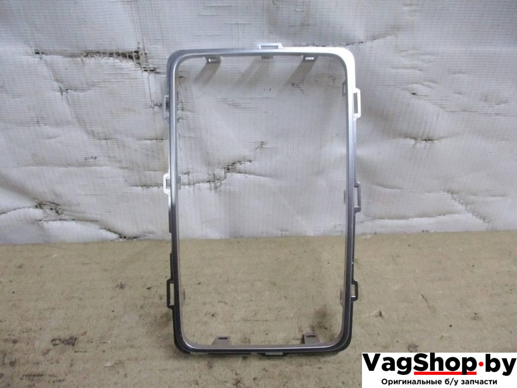 Декоративная накладка центральной консоли Audi A6 4G/C7 2013, 3.0 л., TDi, CLA, дизель, АКПП, серый, универсал, полный привод - фото №1