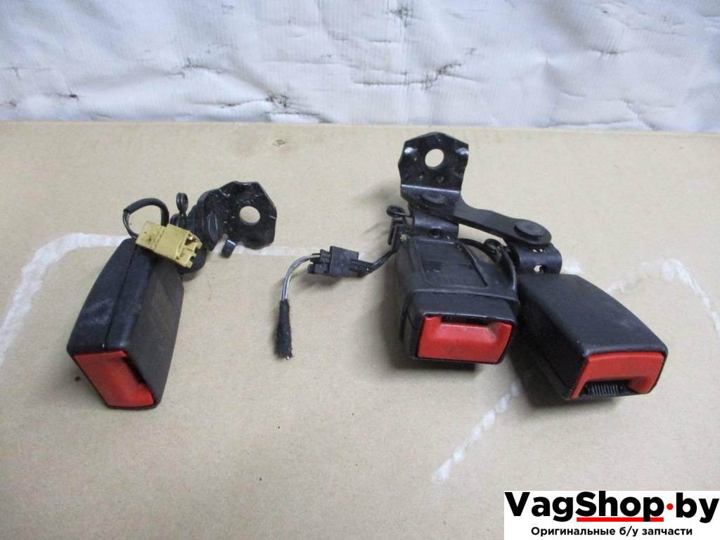 замок ремня безопасности Audi A6 4G/C7 2013, 3.0 л., TDi, CLA, дизель, АКПП, серый, универсал, полный привод, 4G0857739A, 4G0857740A - фото №1