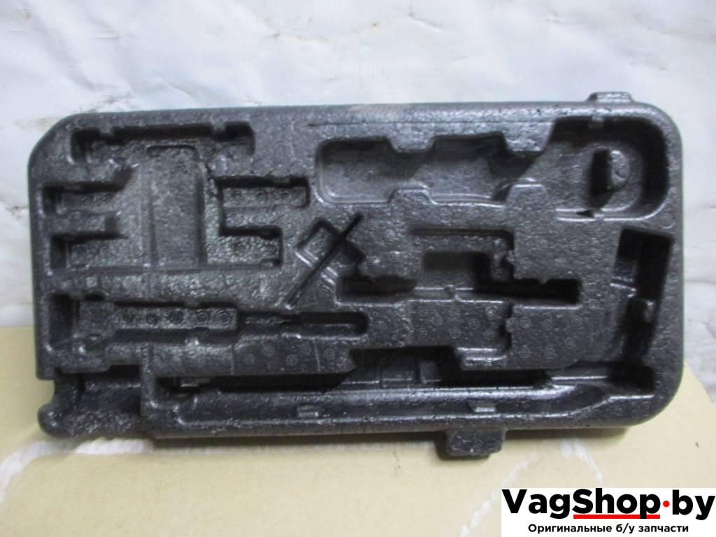 ящик под инструменты / набор инструментов Audi A6 4G/C7 2013, 3.0 л., TDi, CLA, дизель, АКПП, серый, универсал, полный привод, 4G9012109 - фото №1