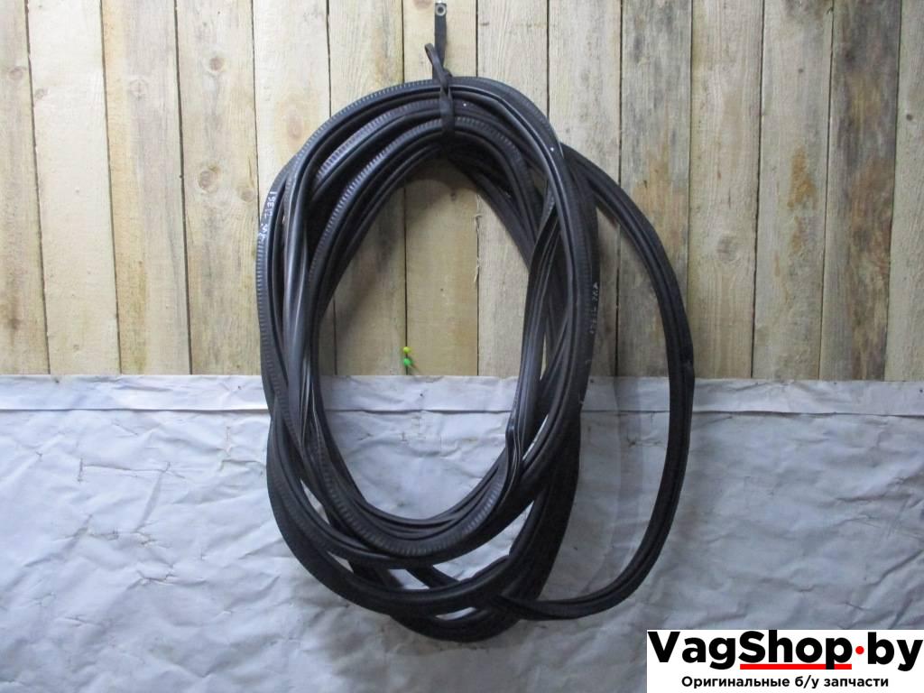 уплотнитель Audi A6 4G/C7 2013, 3.0 л., TDi, CLA, дизель, АКПП, серый, универсал, полный привод, 4G0831721A, 4G9833721A - фото №1