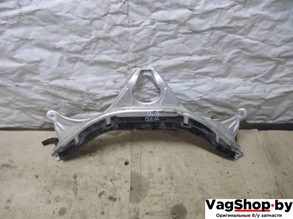 кронштейн двигателя Audi A6 4G/C7 2013, 3.0 л., TDi, CLA, дизель, АКПП, серый, универсал, полный привод, 4G0805645C - фото №1