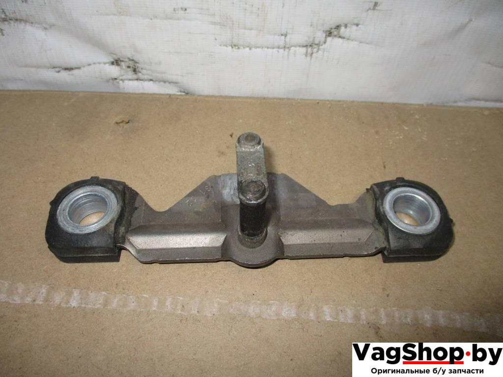 замок багажника Audi A6 4G/C7 2013, 3.0 л., TDi, CLA, дизель, АКПП, серый, универсал, полный привод, 8P4827507A - фото №1