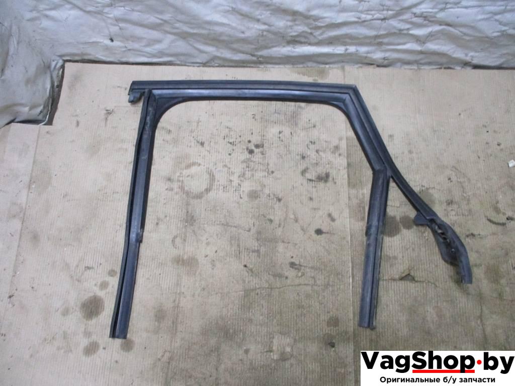 направляющая стекла Audi A6 4G/C7 2013, 3.0 л., TDi, CLA, дизель, АКПП, серый, универсал, полный привод, 4G9839439C, 4G9839440C - фото №1