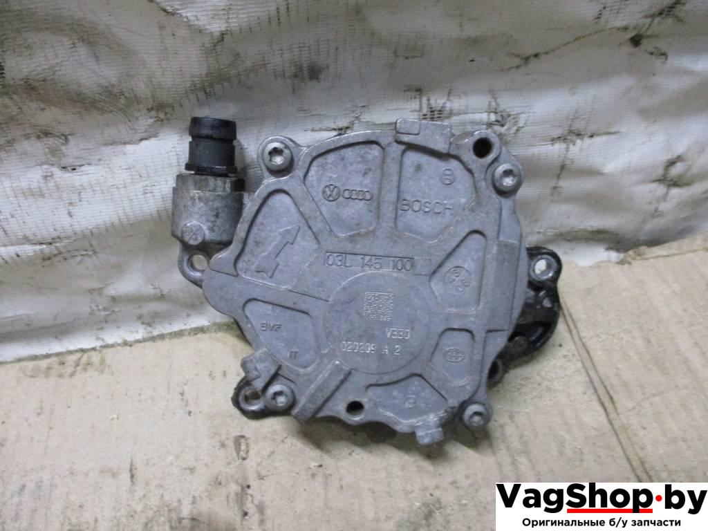 насос вакуумный Volkswagen Passat B6 2009, 2.0 л., TDi, CBA, дизель, АКПП, черный, универсал, передний привод, 03L145100 - фото №1