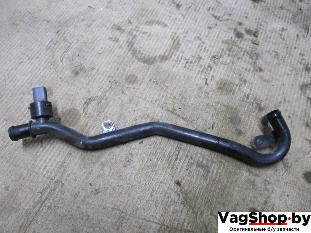 трубка охлаждающей жидкости Volkswagen Passat B6 2009, 2.0 л., TDi, CBA, дизель, АКПП, черный, универсал, передний привод, 5N0121065 - фото №1