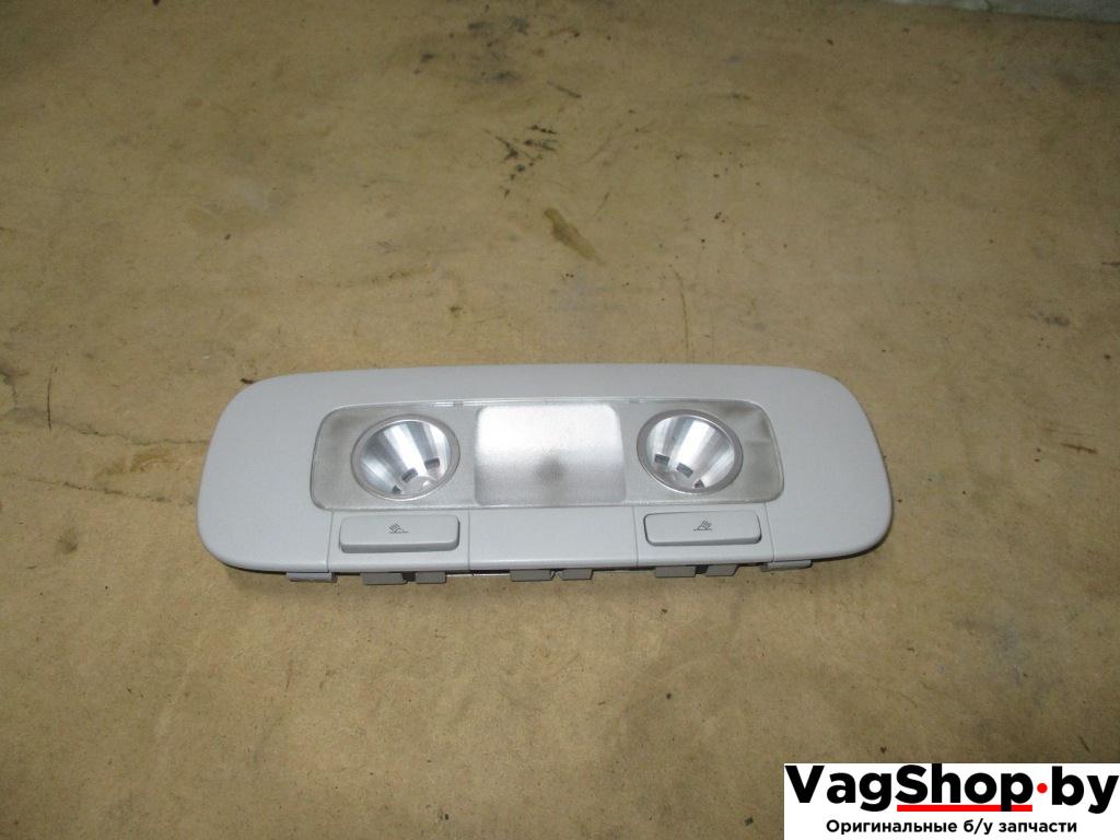 фонарь салона (плафон) Volkswagen Passat B6 2009, 2.0 л., TDi, CBA, дизель, АКПП, черный, универсал, передний привод, 3C0947291C - фото №1
