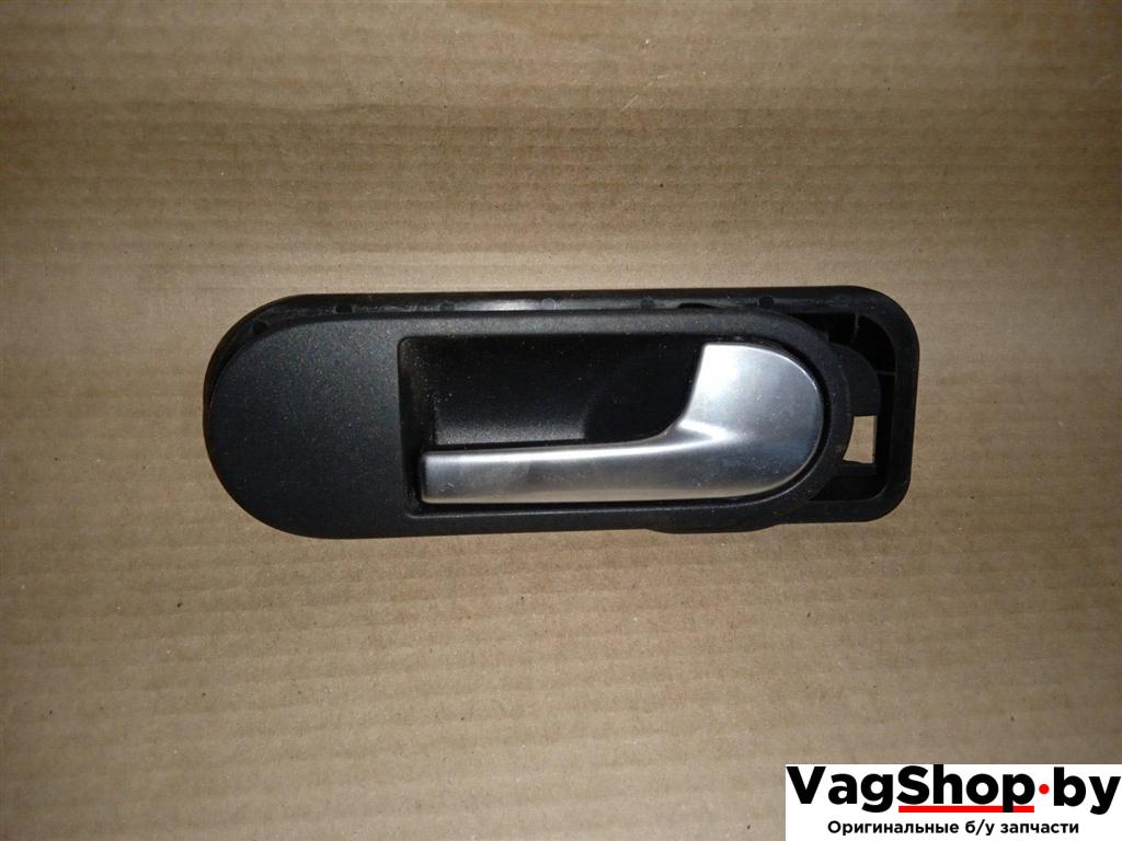 ручка внутренняя передняя правая Volkswagen Golf Plus 1 поколение 2008, 1.9 л., TDi, BLS, дизель, МКПП, серый, хетчбэк 5 дв., передний привод - фото №1