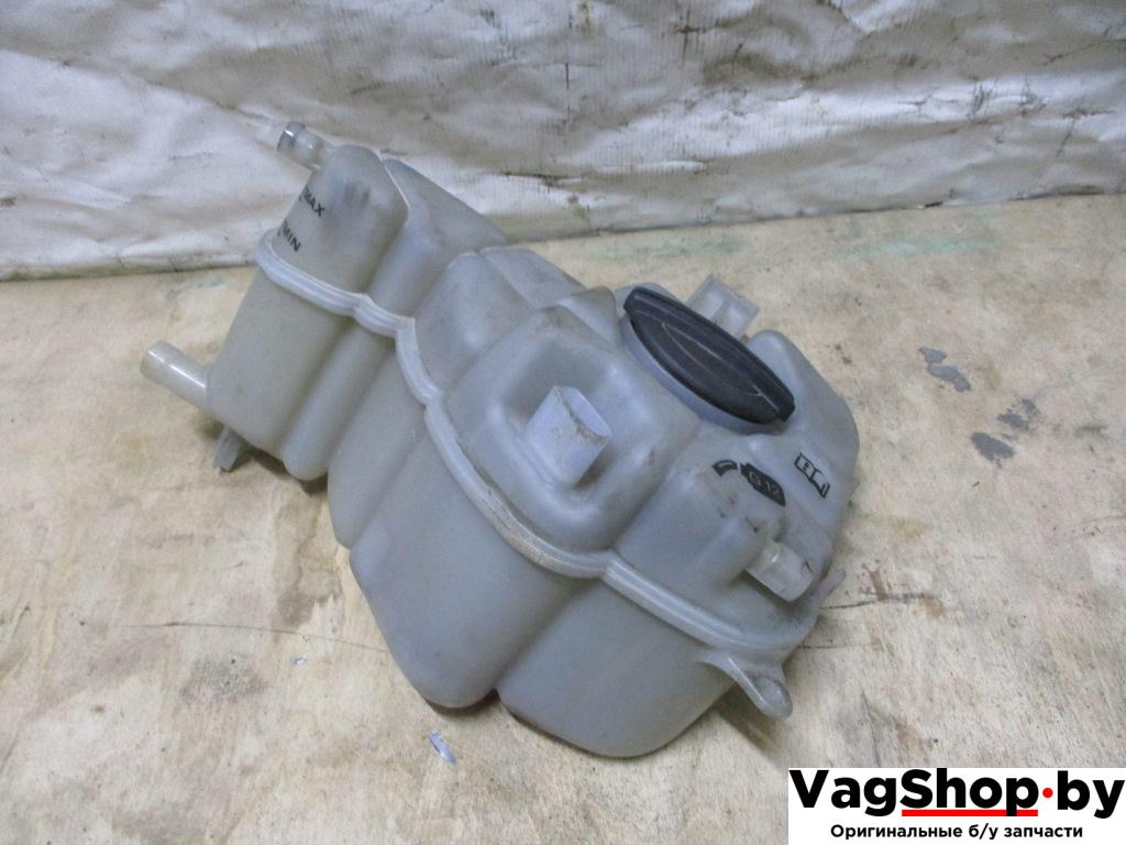 бачок расширительный Audi A8 D4/4H 2011, 4.2 л., FSI, CDR, бензин, АКПП, серый, седан, полный привод, 4H0121403G - фото №1