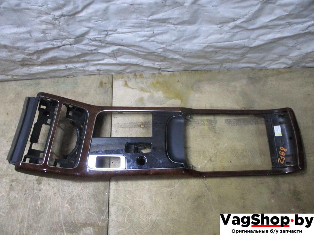 Декоративная накладка центральной консоли Audi A8 D4/4H 2011, 4.2 л., FSI, CDR, бензин, АКПП, серый, седан, полный привод - фото №1