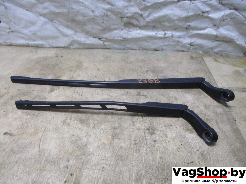 щеткодержатель (поводок стеклоочистителя, дворник) Audi A8 D4/4H 2011, 4.2 л., FSI, CDR, бензин, АКПП, серый, седан, полный привод, 4H1955407A, 4H1955408A - фото №1