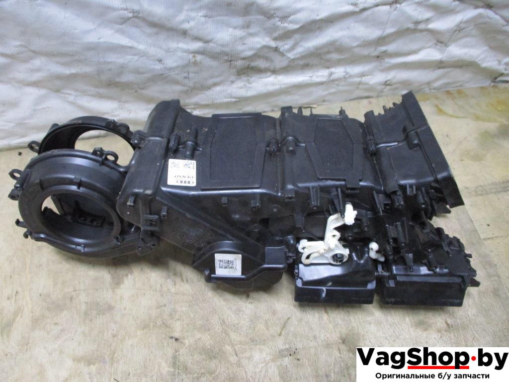 корпус отопителя (печки) Audi A8 D4/4H 2011, 4.2 л., FSI, CDR, бензин, АКПП, серый, седан, полный привод, 4H0820004C - фото №1