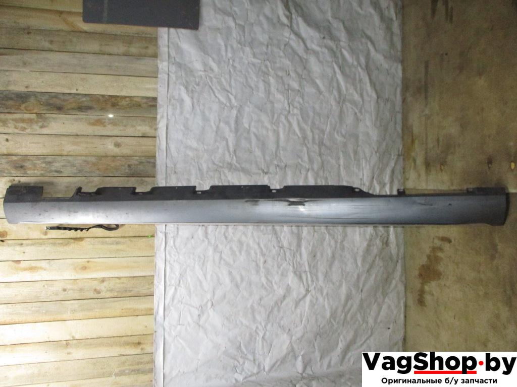 накладка на порог Audi A8 D4/4H 2011, 4.2 л., FSI, CDR, бензин, АКПП, серый, седан, полный привод, 4H0853860D - фото №1