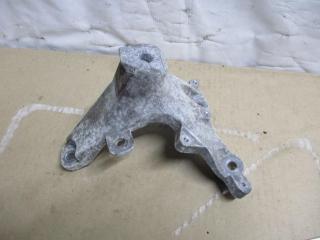 кронштейн двигателя Audi A8 D4/4H 2011, 4.2 л., FSI, CDR, бензин, АКПП, серый, седан, полный привод, 4H0199308AC