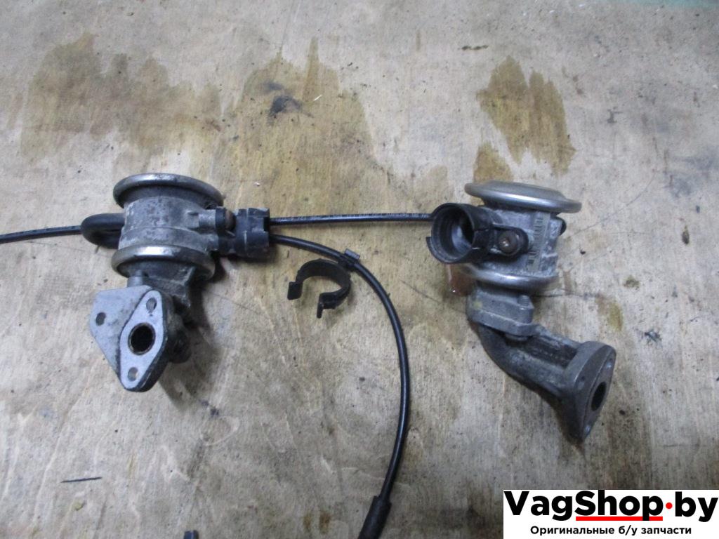 клапан впускного коллектора Audi A8 D4/4H 2011, 4.2 л., FSI, CDR, бензин, АКПП, серый, седан, полный привод, 079131101B, 078131166 - фото №1