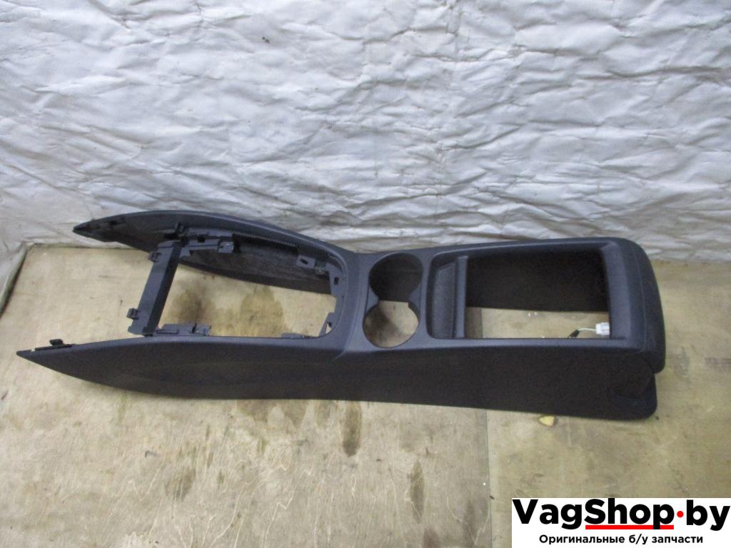 консоль салона (центральная часть) Audi Q5 8R 2010, 2.0 л., TDi, CAH, дизель, АКПП, белый, внедорожник 5 дв., полный привод, 8R0863242, 8R0863351 - фото №1