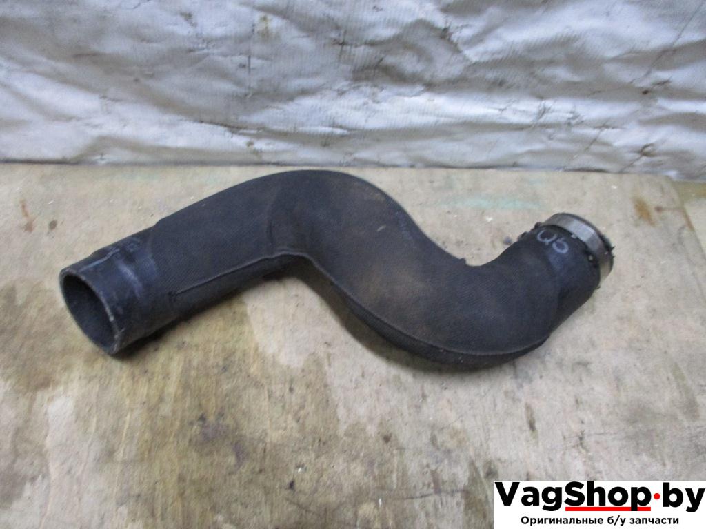 патрубок интеркулера Audi Q5 8R 2010, 2.0 л., TDi, CAH, дизель, АКПП, белый, внедорожник 5 дв., полный привод, 8R0145737H - фото №1