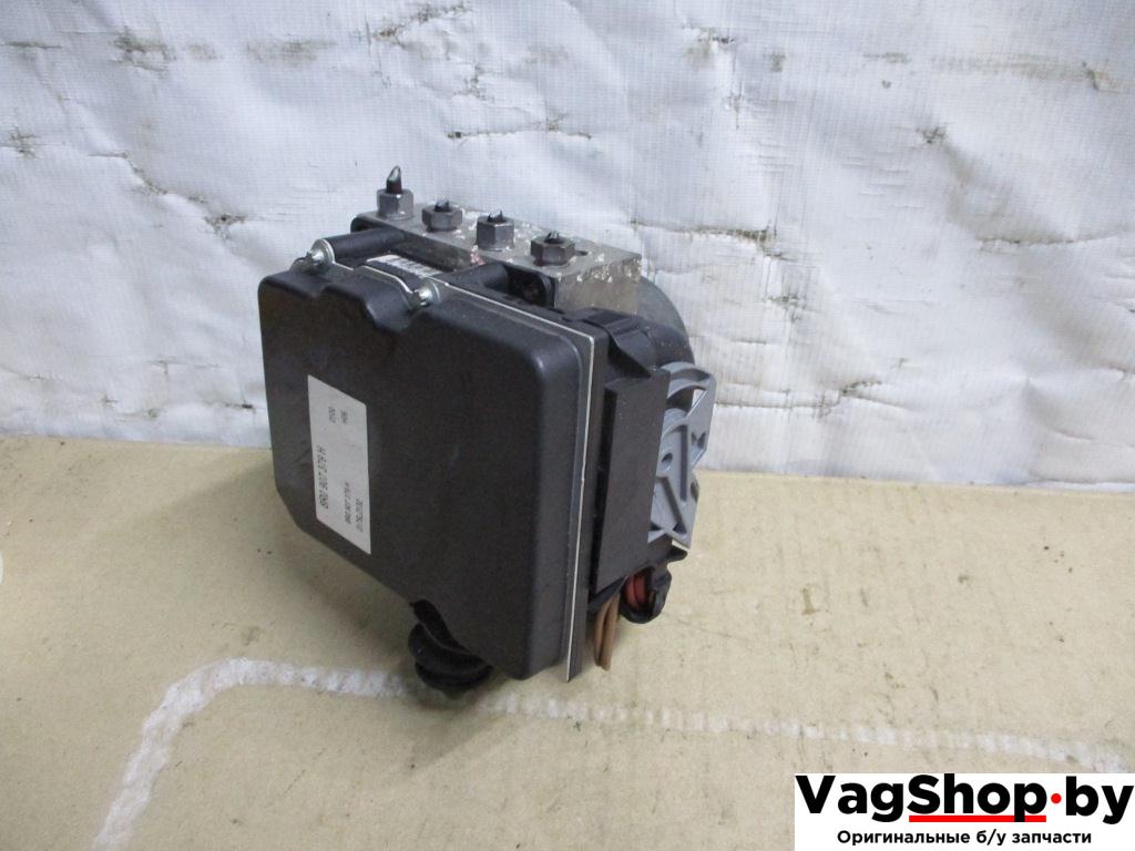 блок ABS Audi Q5 8R 2010, 2.0 л., TDi, CAH, дизель, АКПП, белый, внедорожник 5 дв., полный привод, 8R0907379H - фото №1