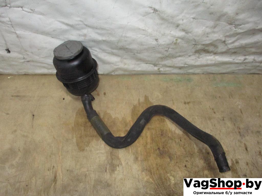 бачок гидроусилителя Audi Q5 8R 2010, 2.0 л., TDi, CAH, дизель, АКПП, белый, внедорожник 5 дв., полный привод, 4F0422371D - фото №1