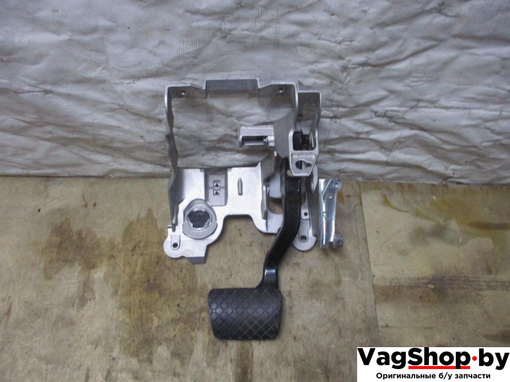 педаль тормоза Audi Q5 8R 2010, 2.0 л., TDi, CAH, дизель, АКПП, белый, внедорожник 5 дв., полный привод, 4H1723140A, 8K1721117 - фото №1