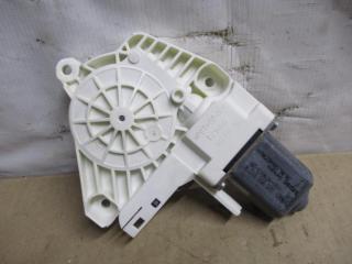 моторчик стеклоподъемника задний правый Audi Q5 8R 2010, 2.0 л., TDi, CAH, дизель, АКПП, белый, внедорожник 5 дв., полный привод, 8K0959812A