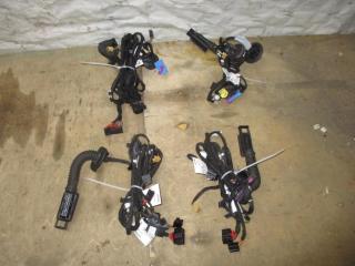 дверная проводка Audi Q5 8R 2010, 2.0 л., TDi, CAH, дизель, АКПП, белый, внедорожник 5 дв., полный привод