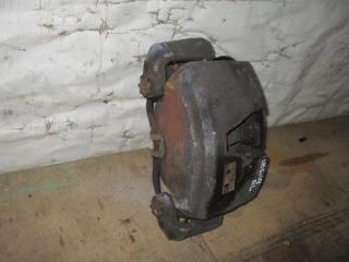 суппорт передний левый Audi Q5 8R 2010, 2.0 л., TDi, CAH, дизель, АКПП, белый, внедорожник 5 дв., полный привод