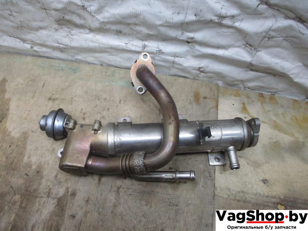 охладитель EGR / Радиатор EGR Audi Q5 8R 2010, 2.0 л., TDi, CAH, дизель, АКПП, белый, внедорожник 5 дв., полный привод, 03L131512AH - фото №1