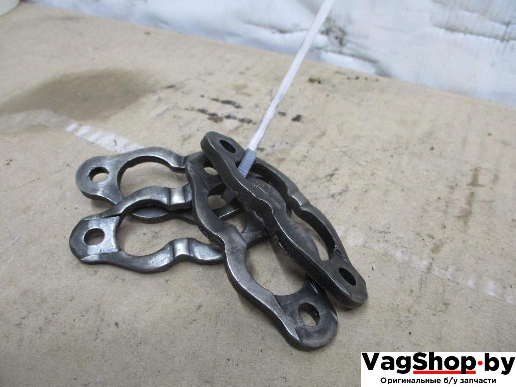 крепление форсунки Audi Q5 8R 2010, 2.0 л., TDi, CAH, дизель, АКПП, белый, внедорожник 5 дв., полный привод - фото №1