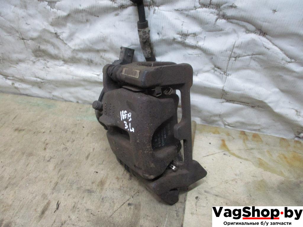 суппорт задний левый Audi Q5 8R 2010, 2.0 л., TDi, CAH, дизель, АКПП, белый, внедорожник 5 дв., полный привод - фото №1