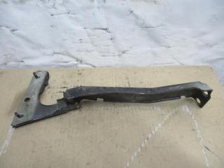 крепление ( кронштейн ) крыла Audi A5 8T [рестайлинг] 2013, 3.0 л., TDi, CLA, дизель, МКПП, черный, хетчбэк 5 дв., передний привод, 8T0821136A