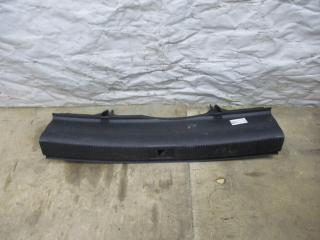 накладка внутренняя на заднюю панель кузова Audi A5 8T [рестайлинг] 2013, 3.0 л., TDi, CLA, дизель, МКПП, черный, хетчбэк 5 дв., передний привод, 8T8864483B