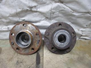 ступица задняя Audi A5 8T [рестайлинг] 2013, 3.0 л., TDi, CLA, дизель, МКПП, черный, хетчбэк 5 дв., передний привод, 8K0501611A