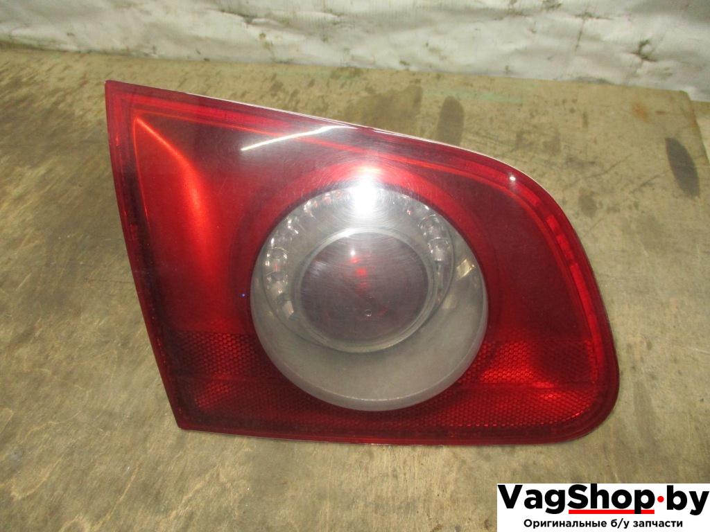 фонарь крышки багажника левый Volkswagen Passat B6 2006, 2.0 л., TDi, BKP, дизель, МКПП, черный, универсал, передний привод, 3C9945093 - фото №1