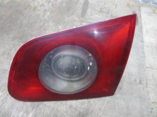 фонарь крышки багажника правый Volkswagen Passat B6 2006, 2.0 л., TDi, BKP, дизель, МКПП, черный, универсал, передний привод, 3C9945094